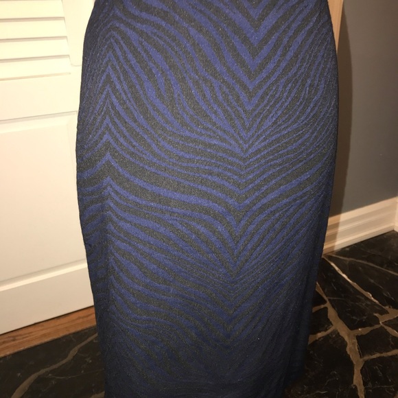New Ann Taylor pencil skirt - Picture 3 of 3